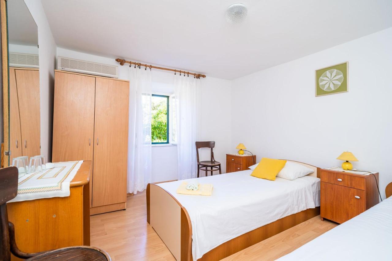 Apartments Lidija ザトン エクステリア 写真
