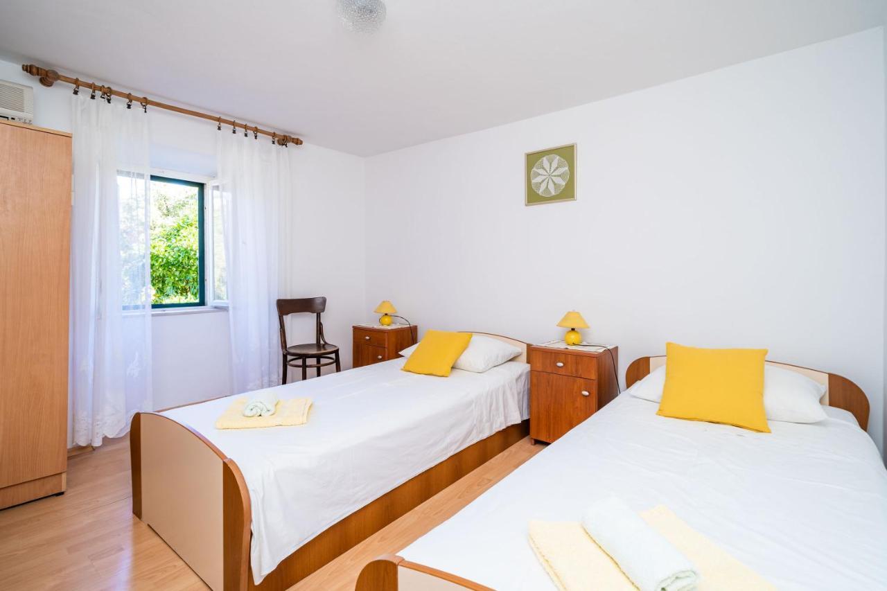 Apartments Lidija ザトン エクステリア 写真